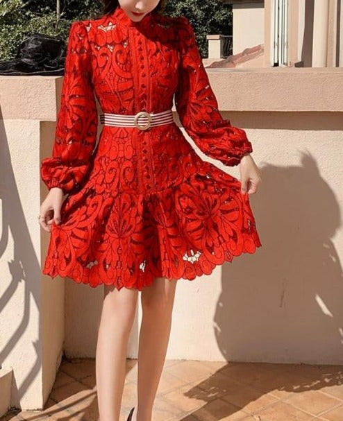 Beautifully Crafted Dress in a Classic Style