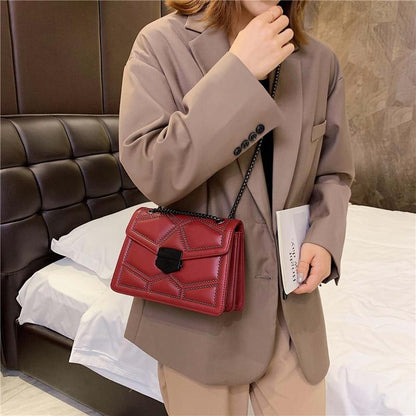 Beautifully Crafted Bag in a Classic Style