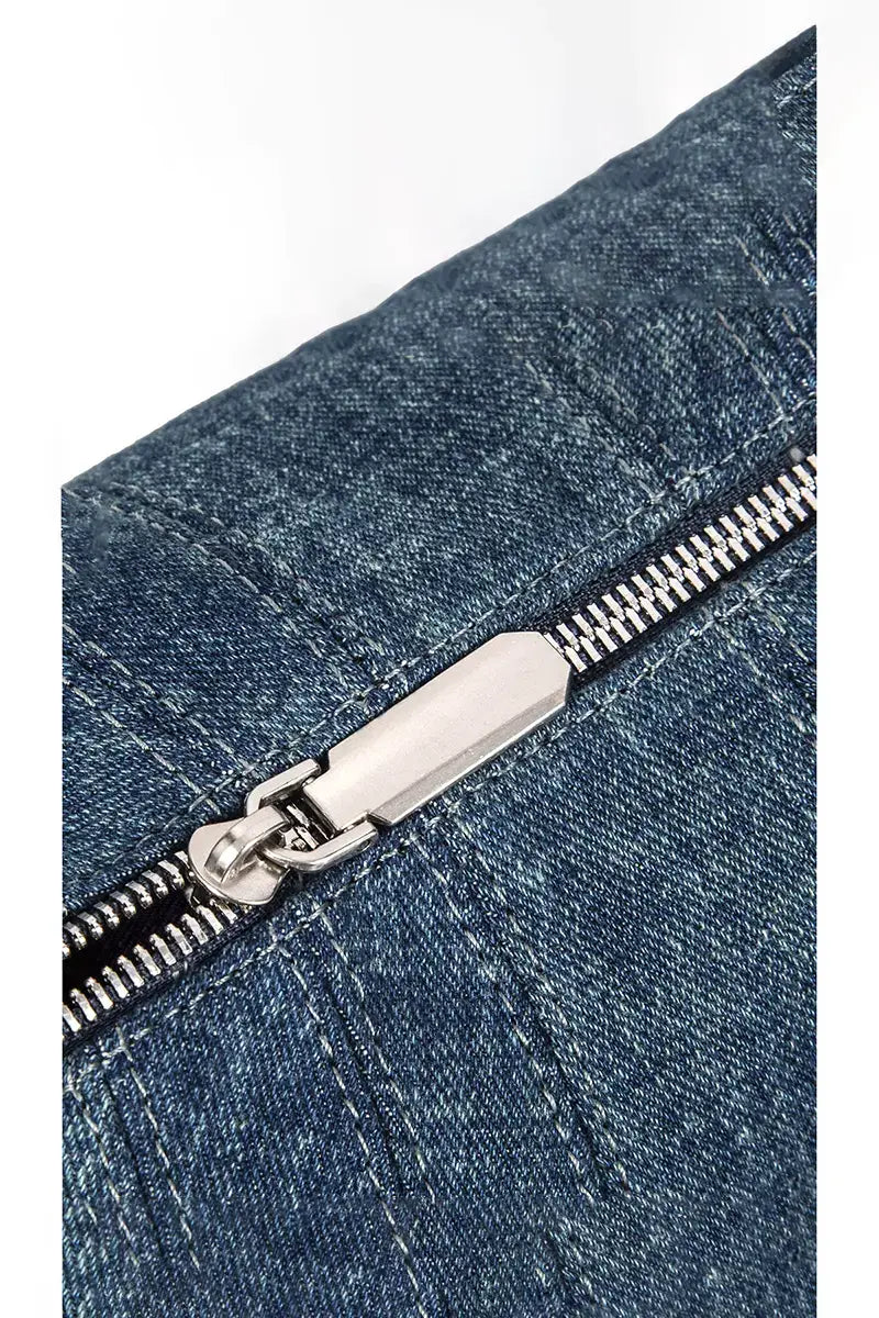 Gracefully Styled Bag for Any Occasion
