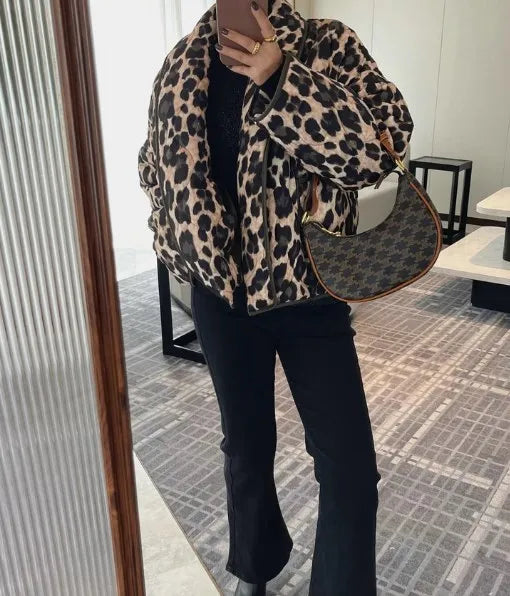 Elegantly Styled Jacket for Everyday Wear