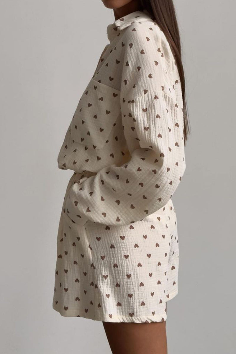 Effortlessly Elegant Shirt with a Timeless Design
