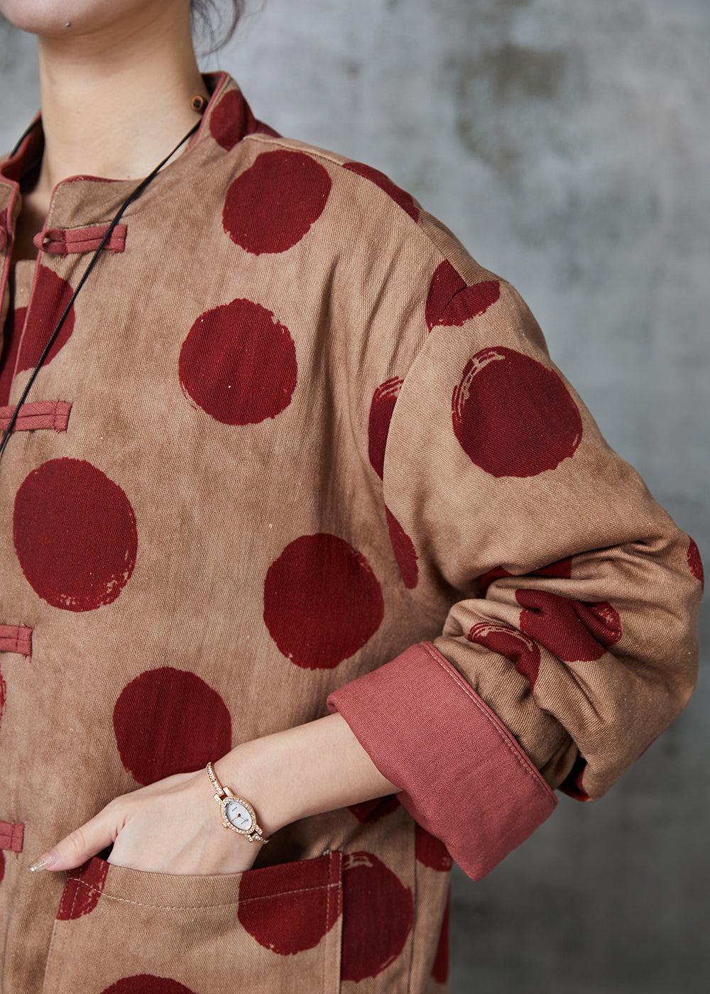 Effortlessly Elegant Coat with a Timeless Design