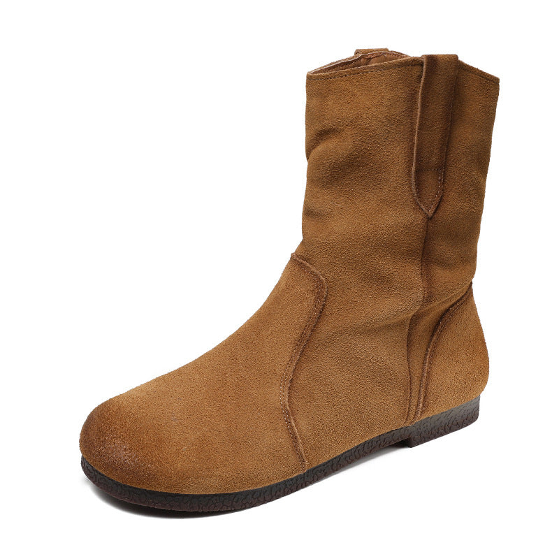 Effortlessly Elegant Boots with a Timeless Design