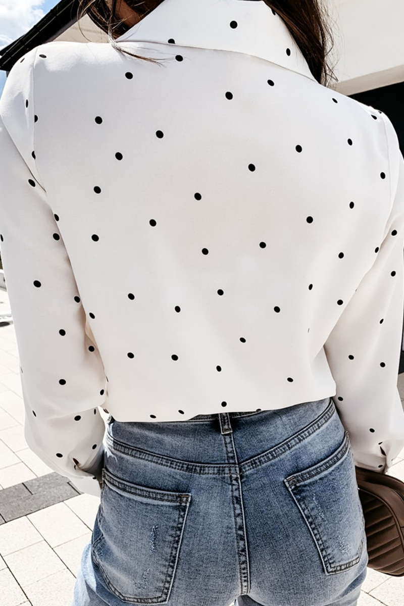 Sophisticated Top with a Clean Classic Look