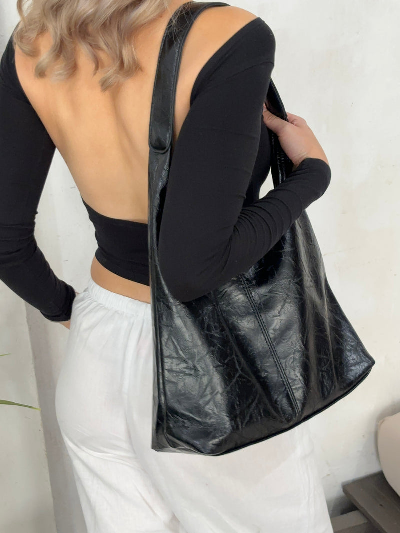 Beautifully Finished Garment in a Timeless Design