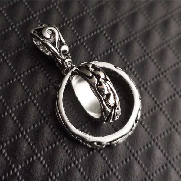 Classic Vintage & Enduringly Stylish Garment