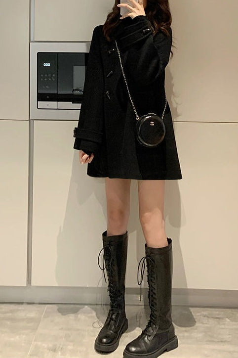 Elegantly Styled Coat for Everyday Wear