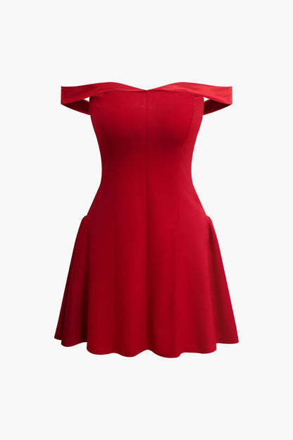 Gracefully Styled Dress for Any Occasion