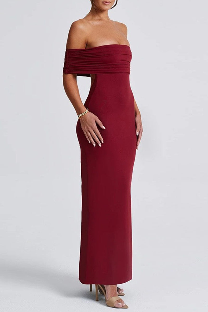Well Tailored Dress with a Graceful Silhouette