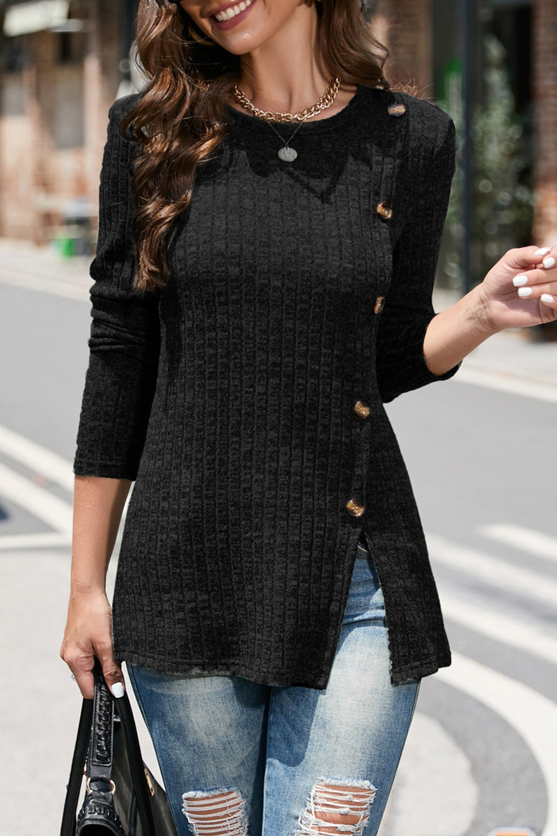 Effortlessly Elegant Sweater with a Timeless Design
