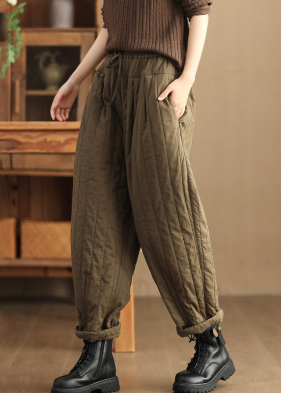 Classic Vintage Pants with a Flattering Fit