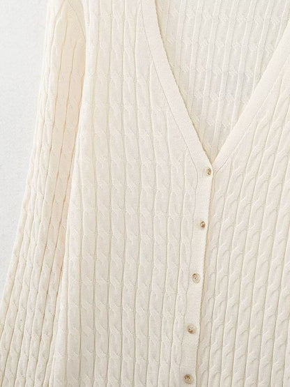 Classic Vintage & Enduringly Stylish Coat