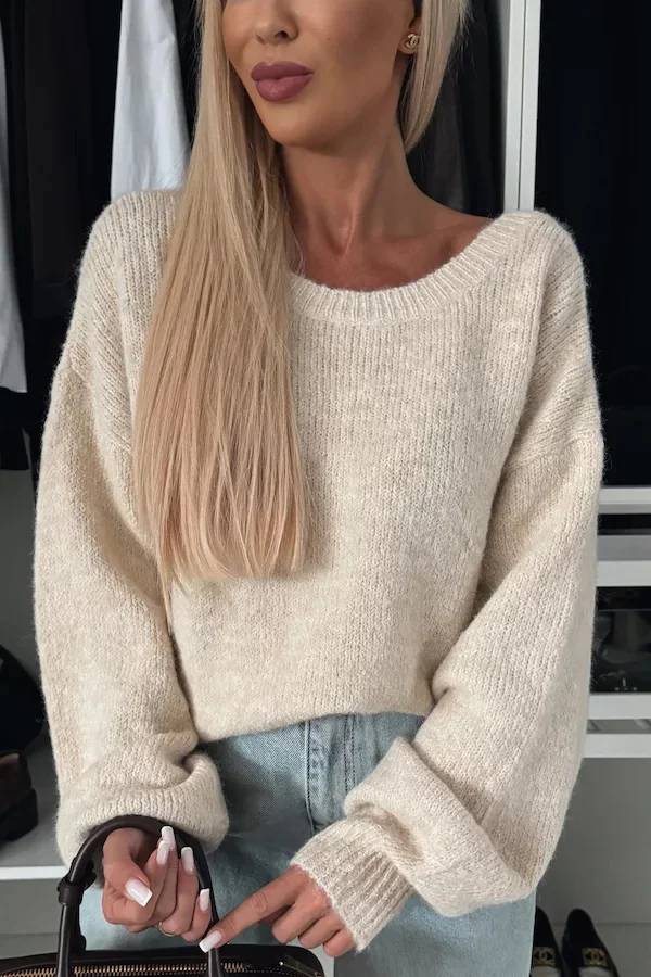 Beautifully Finished Sweater in a Timeless Design
