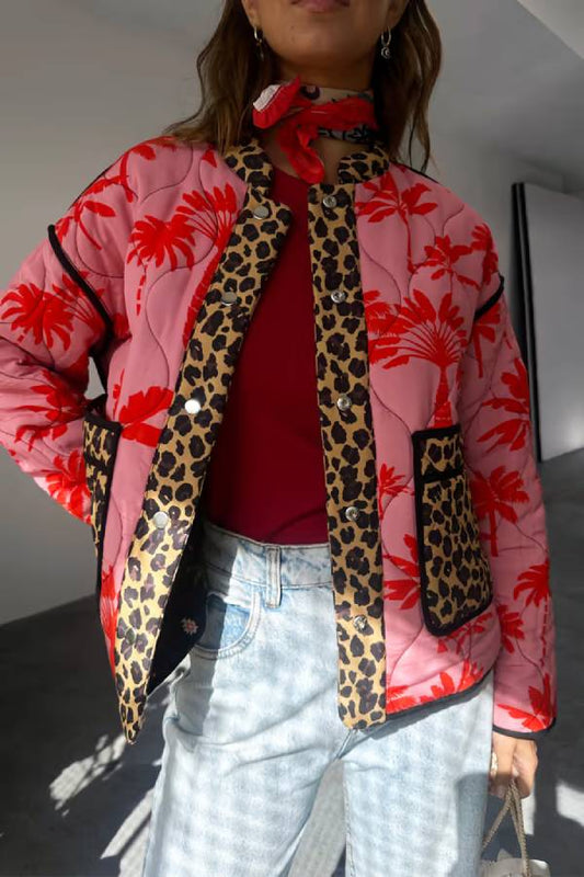 Gracefully Styled Jacket for Any Occasion