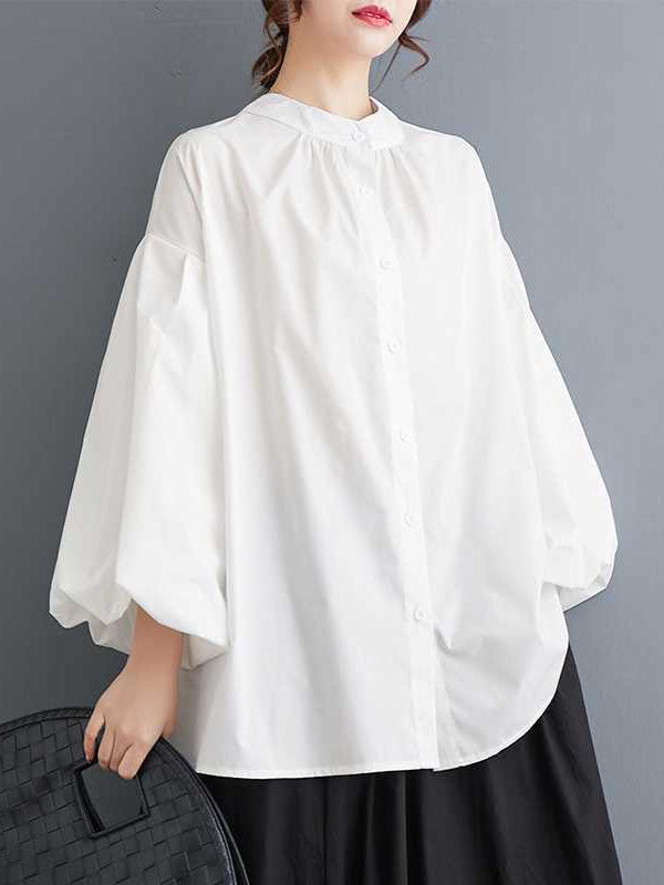 Sophisticated Blouse with a Clean Classic Look