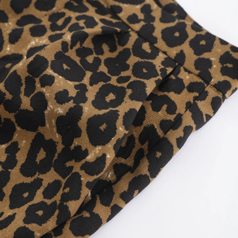 Elegantly Styled Pants for Everyday Wear