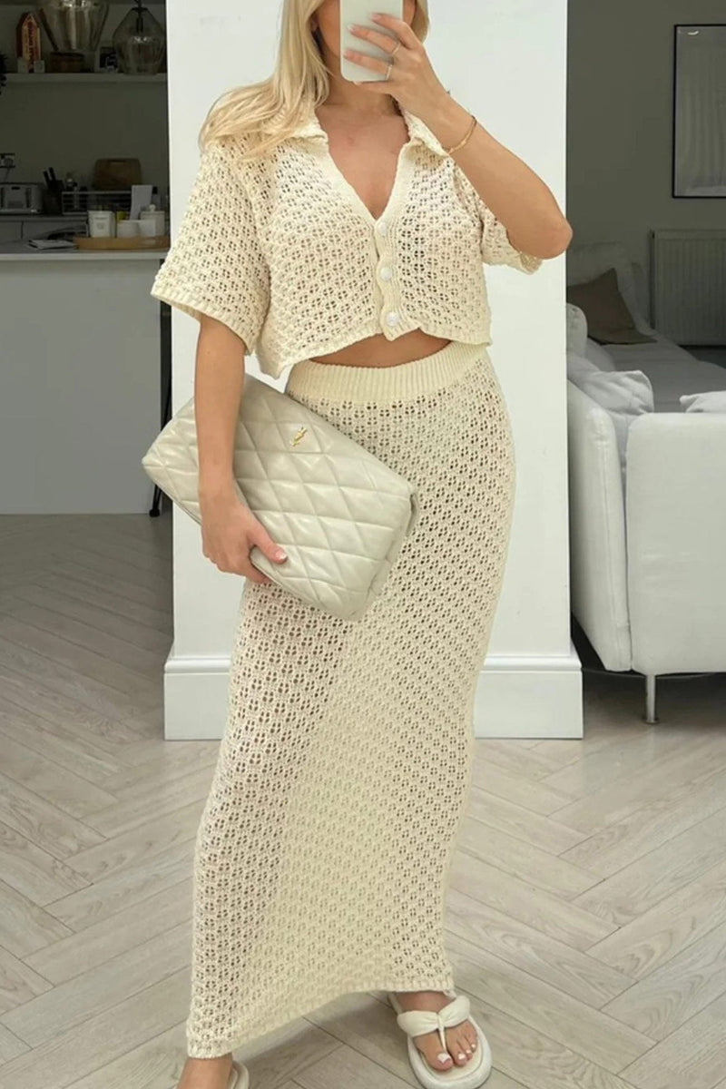 Beautifully Crafted Blouse in a Classic Style