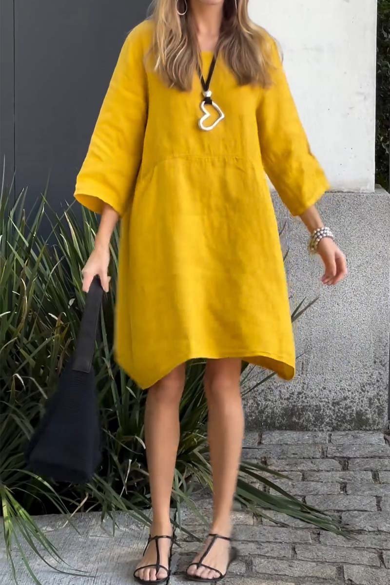 Sophisticated Dress with a Clean Classic Look
