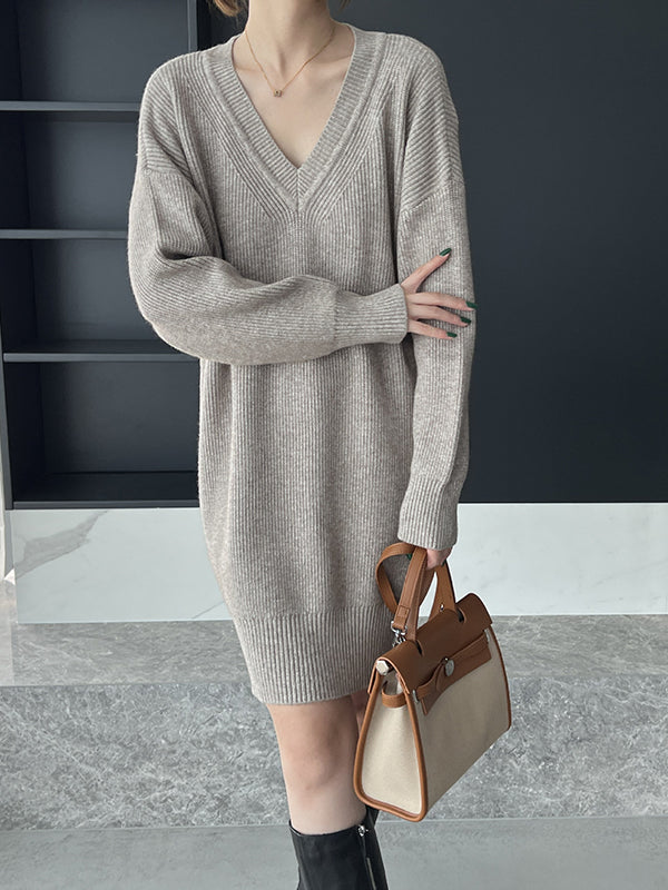 Beautifully Finished Sweater in a Timeless Design