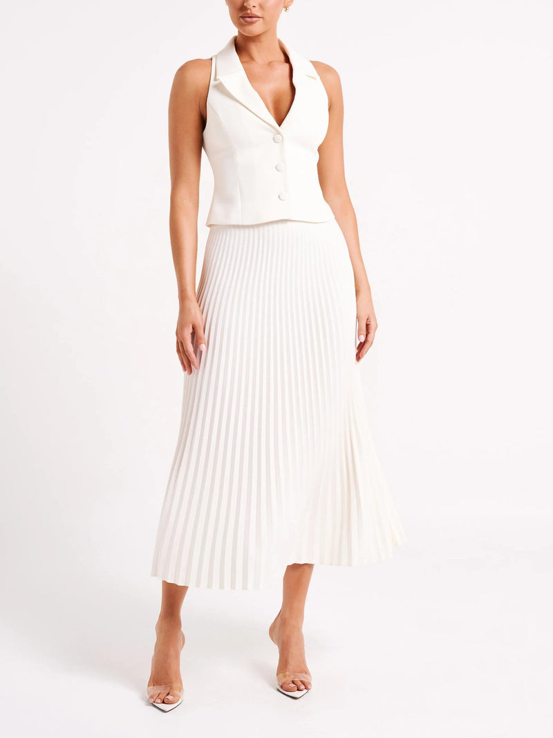 Classic Vintage Top with a Flattering Fit
