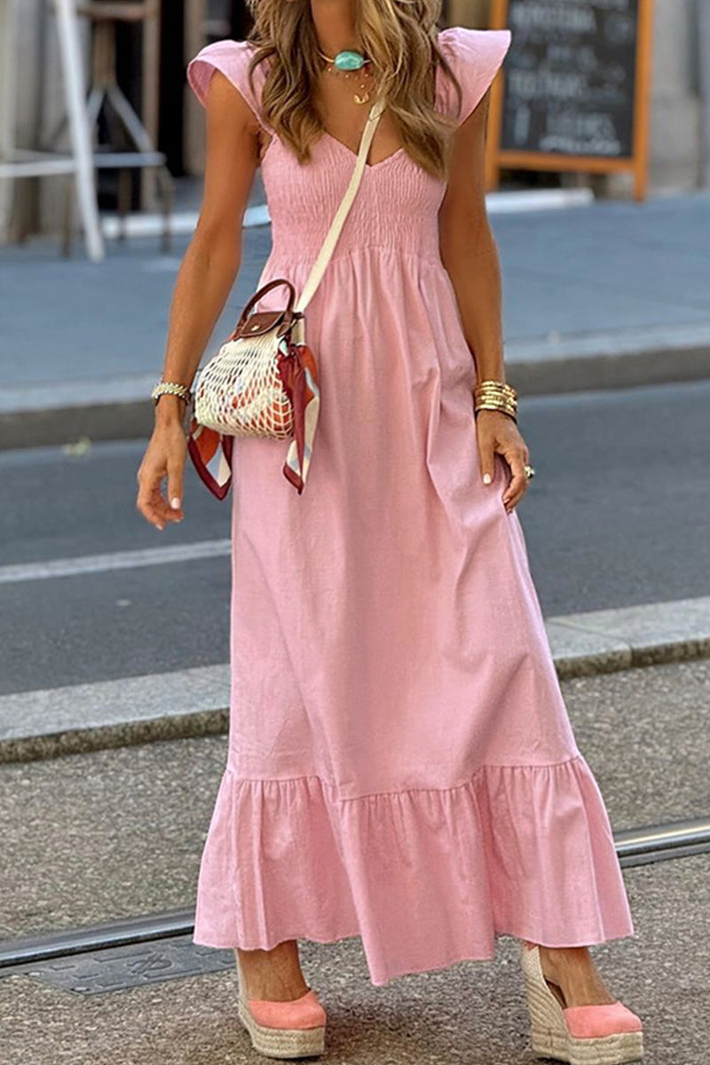 Effortlessly Elegant Dress with a Timeless Design
