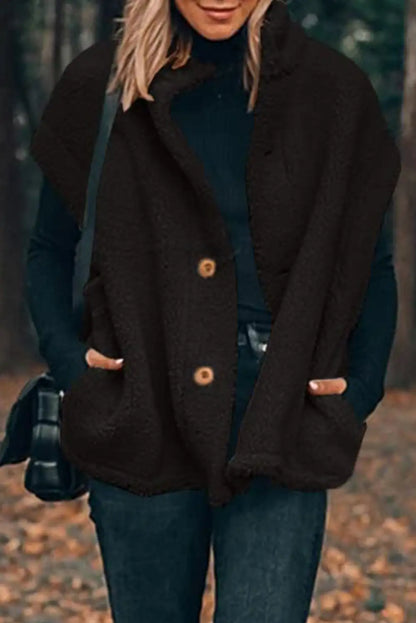 Effortlessly Elegant Garment with a Timeless Design