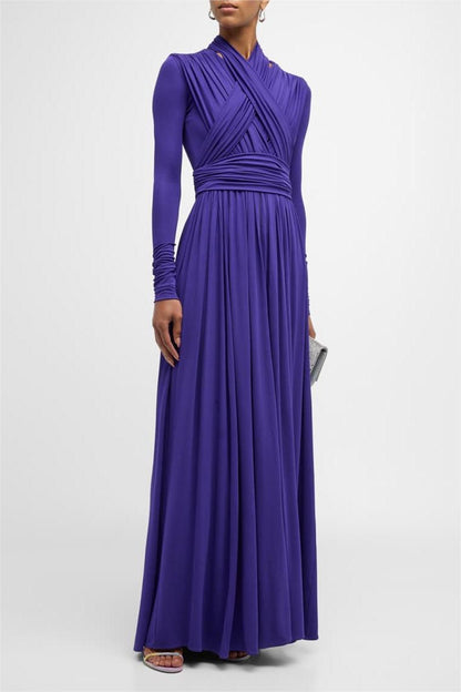 Sophisticated Garment with a Clean Classic Look