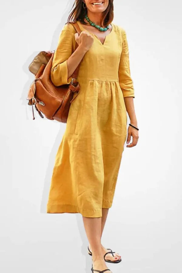 Effortlessly Elegant Dress with a Timeless Design
