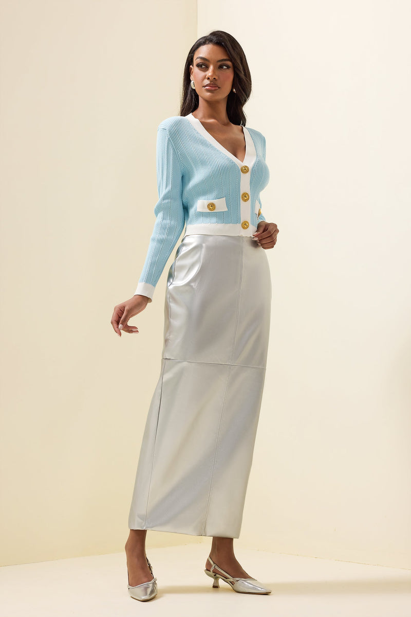 Gracefully Styled Garment for Any Occasion