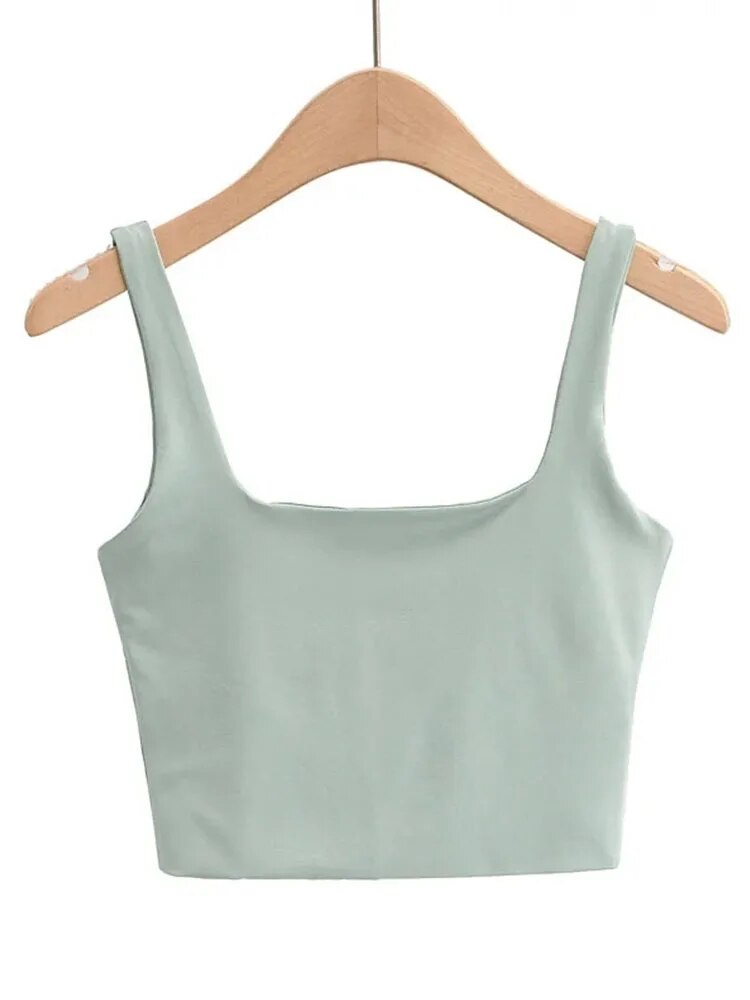 Effortlessly Elegant Top with a Timeless Design