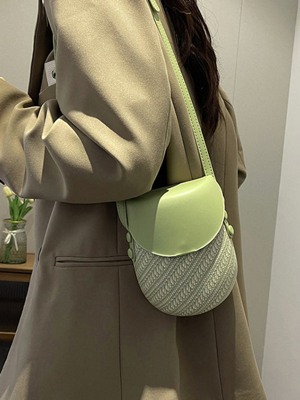 Sophisticated Bag with a Clean Classic Look