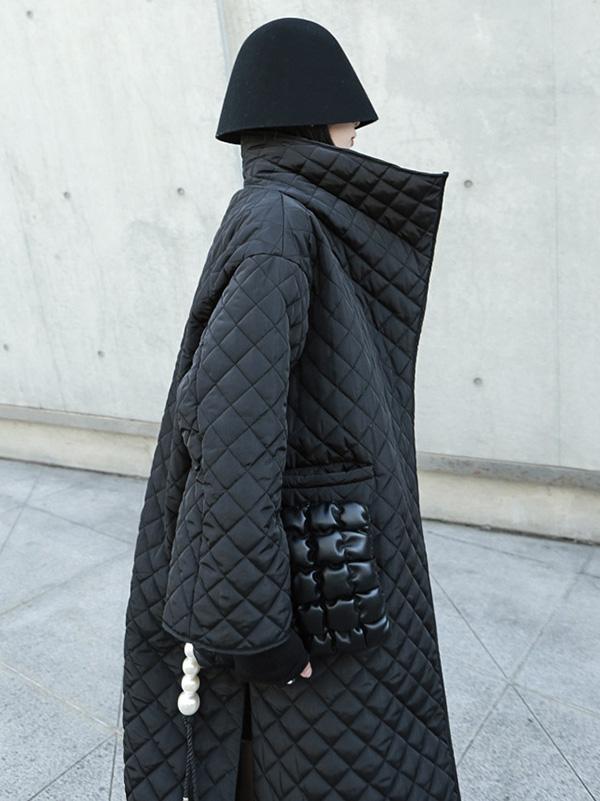 Elegantly Styled Coat for Everyday Wear