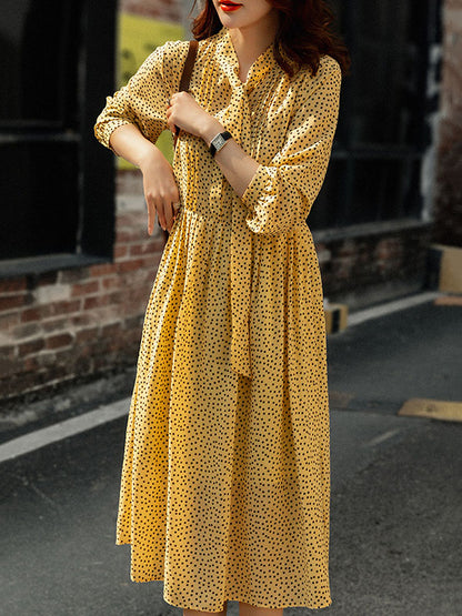 Effortlessly Elegant Dress with a Timeless Design