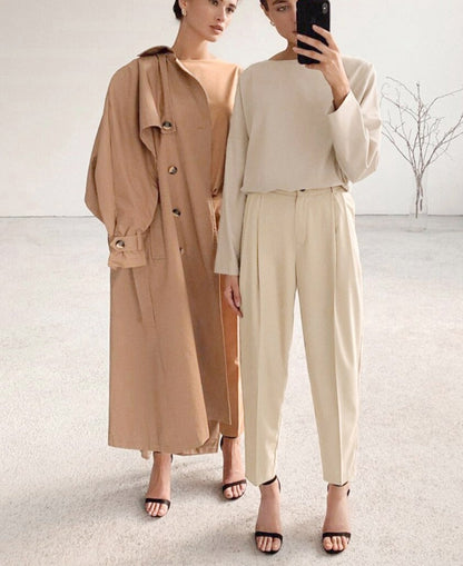 Well Tailored Blouse with a Graceful Silhouette