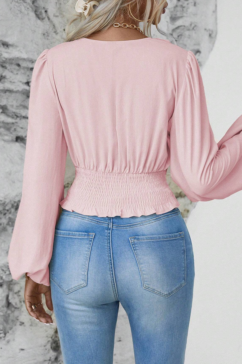 Beautifully Finished Top in a Timeless Design