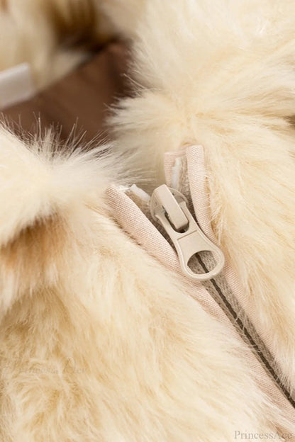 Beautifully Crafted Coat in a Classic Style