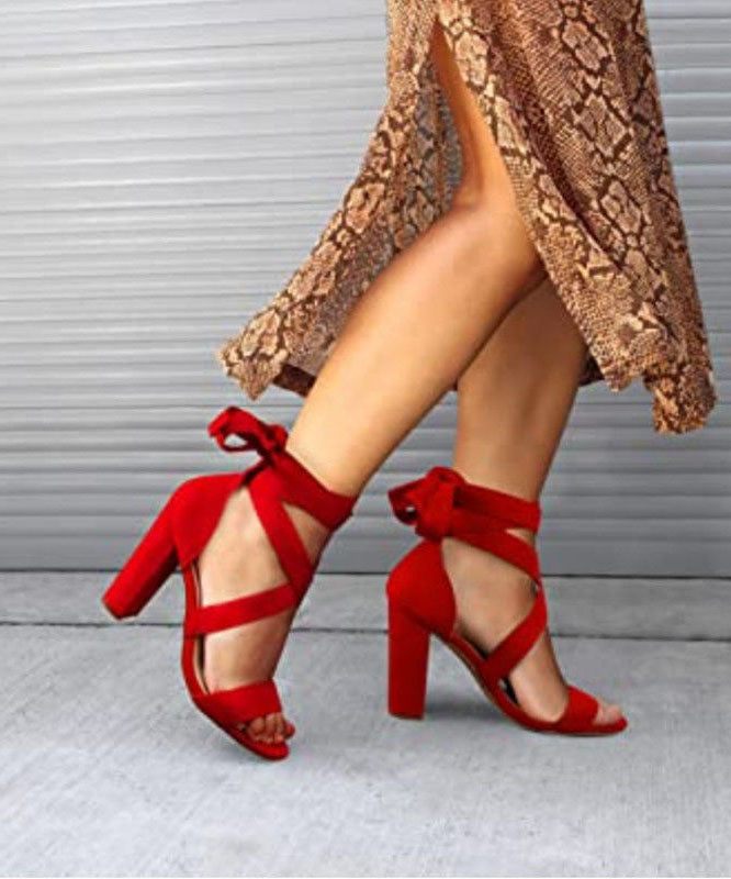 Beautifully Finished Heels in a Timeless Design