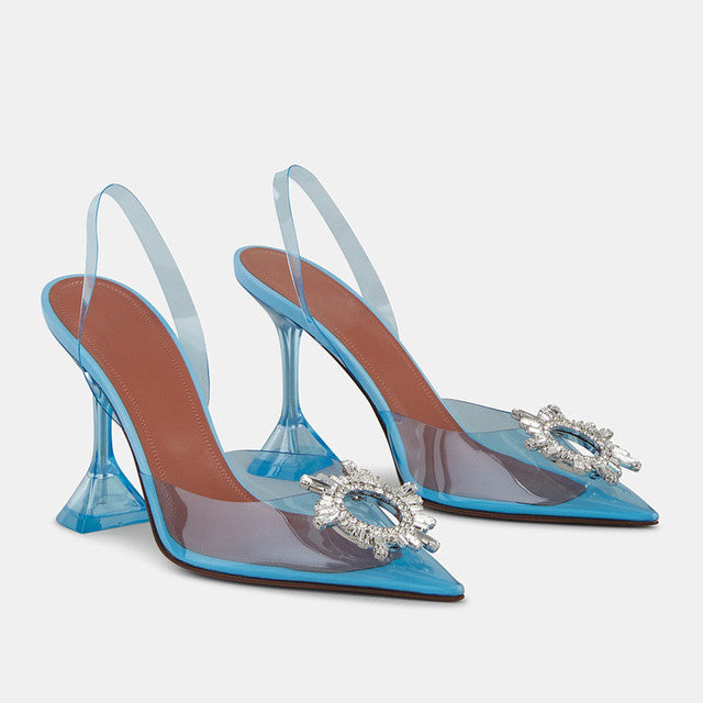 Beautifully Finished Heels in a Timeless Design