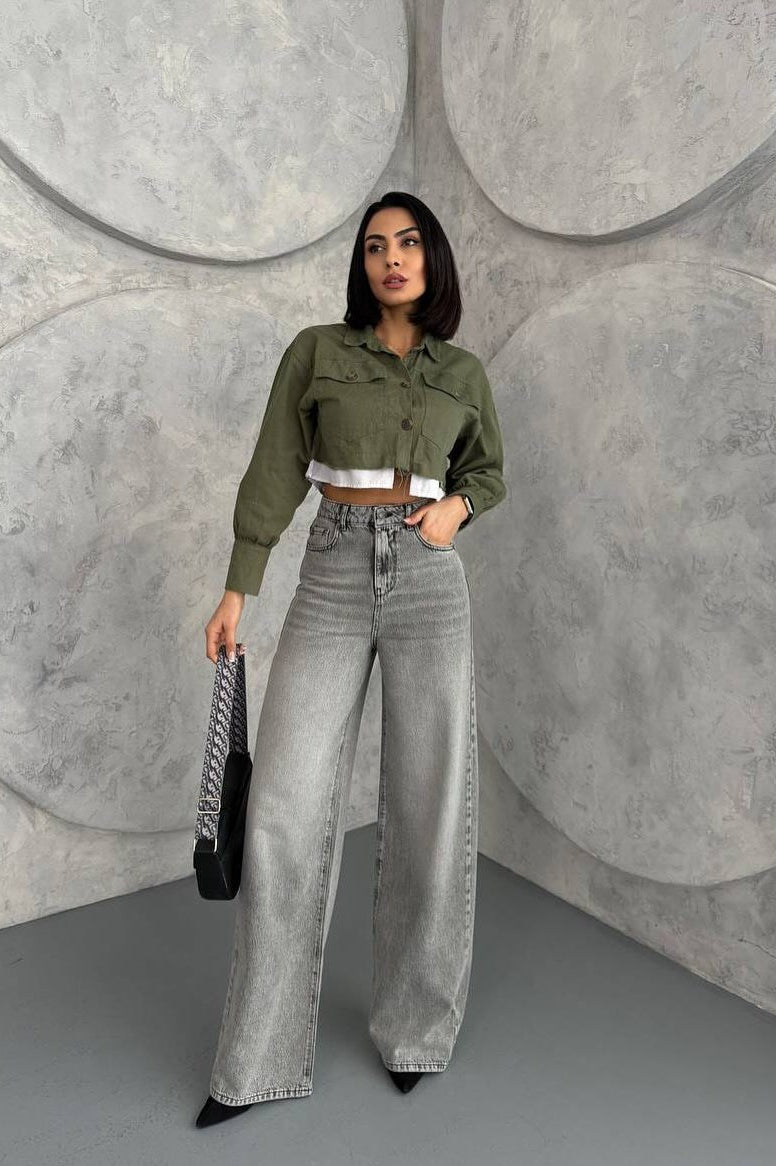 Beautifully Finished Garment in a Timeless Design