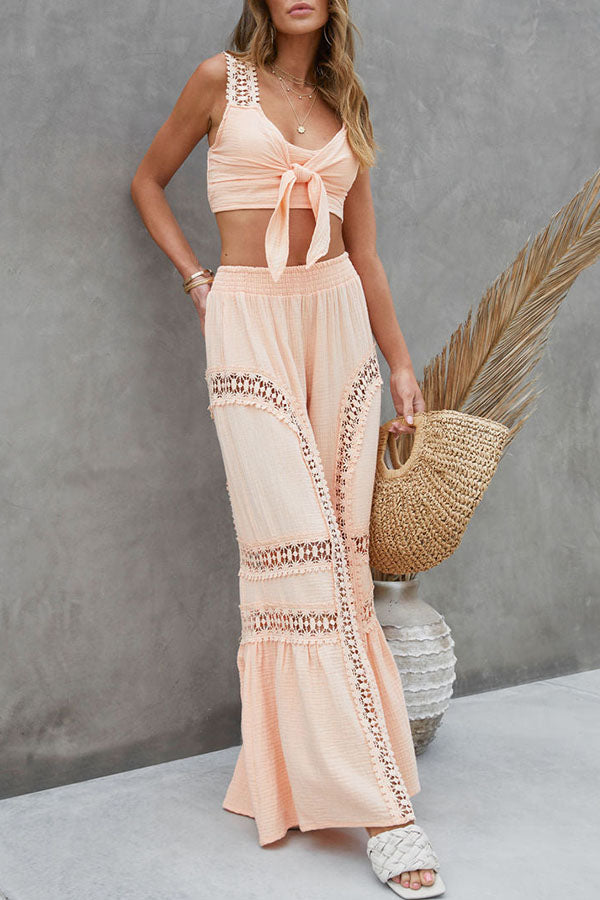 Beautifully Finished Top in a Timeless Design