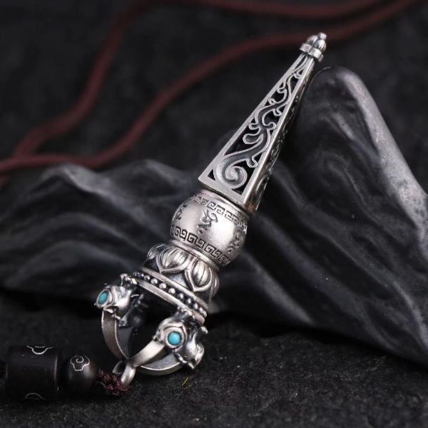 Beautifully Crafted Garment in a Classic Style