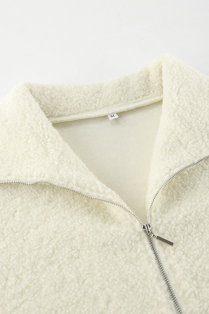 Polished Garment with an Effortless Classic Look