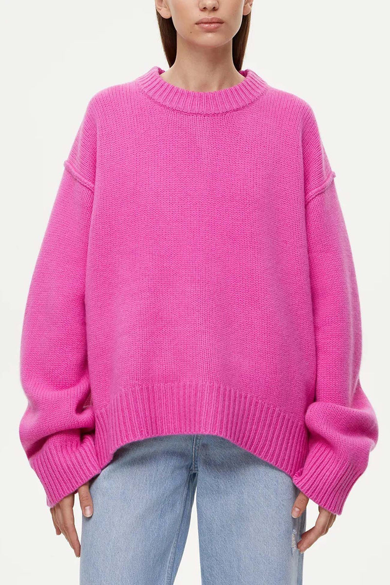 Well Tailored Sweater with a Graceful Silhouette