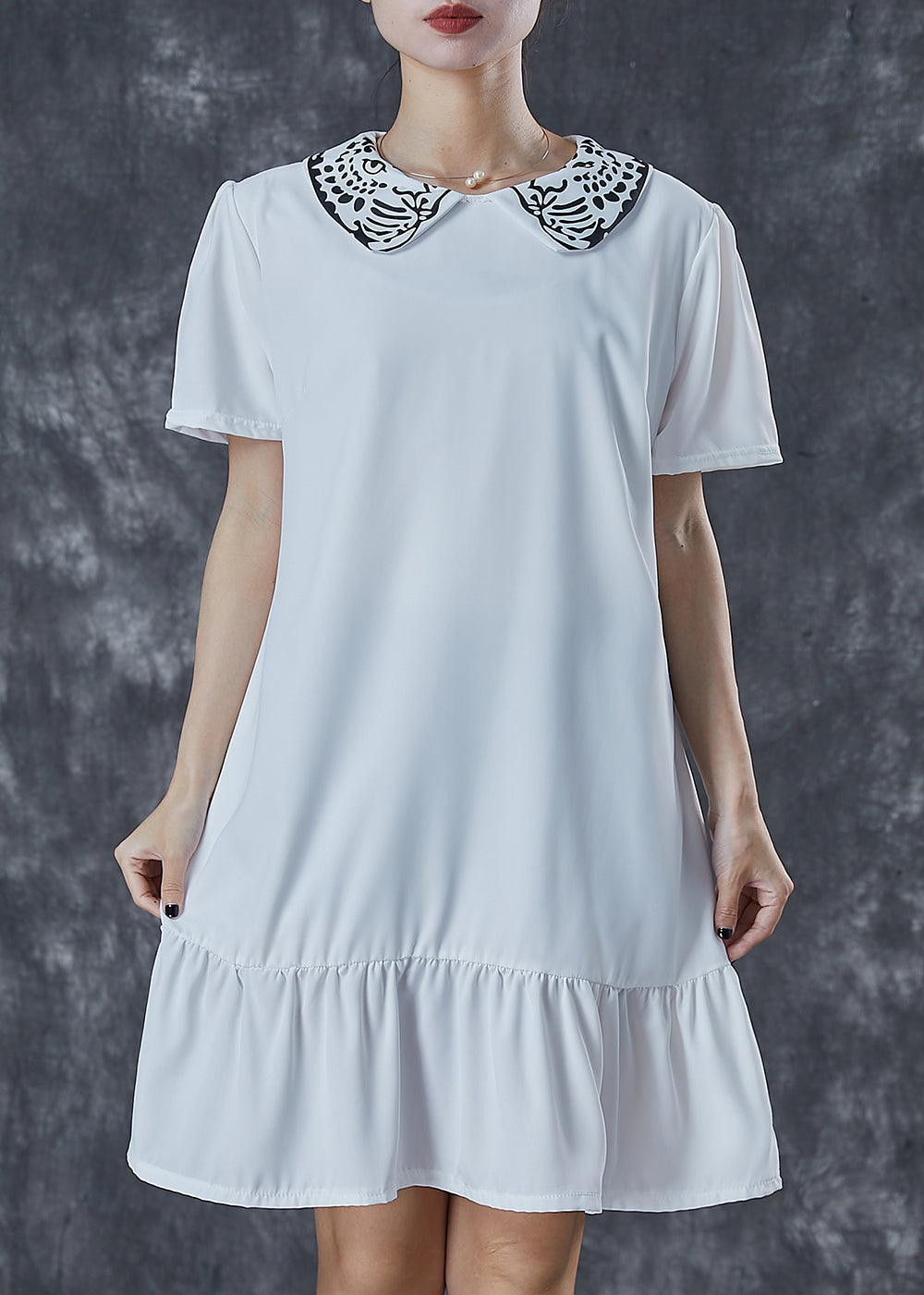 Sophisticated Dress with a Clean Classic Look