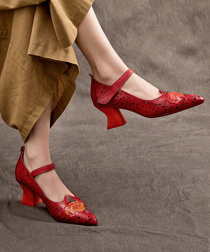 A Vintage Style Heels with Delicate Timeless Details