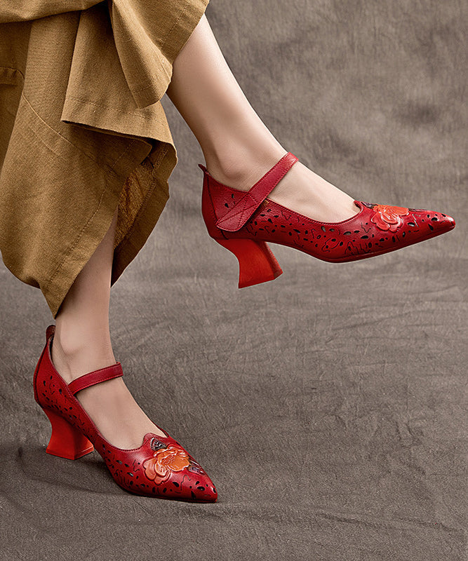 A Vintage Style Heels with Delicate Timeless Details