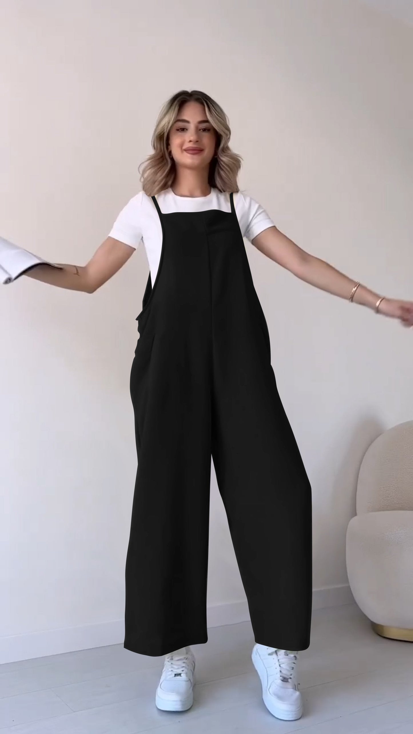 Gracefully Styled Garment for Any Occasion