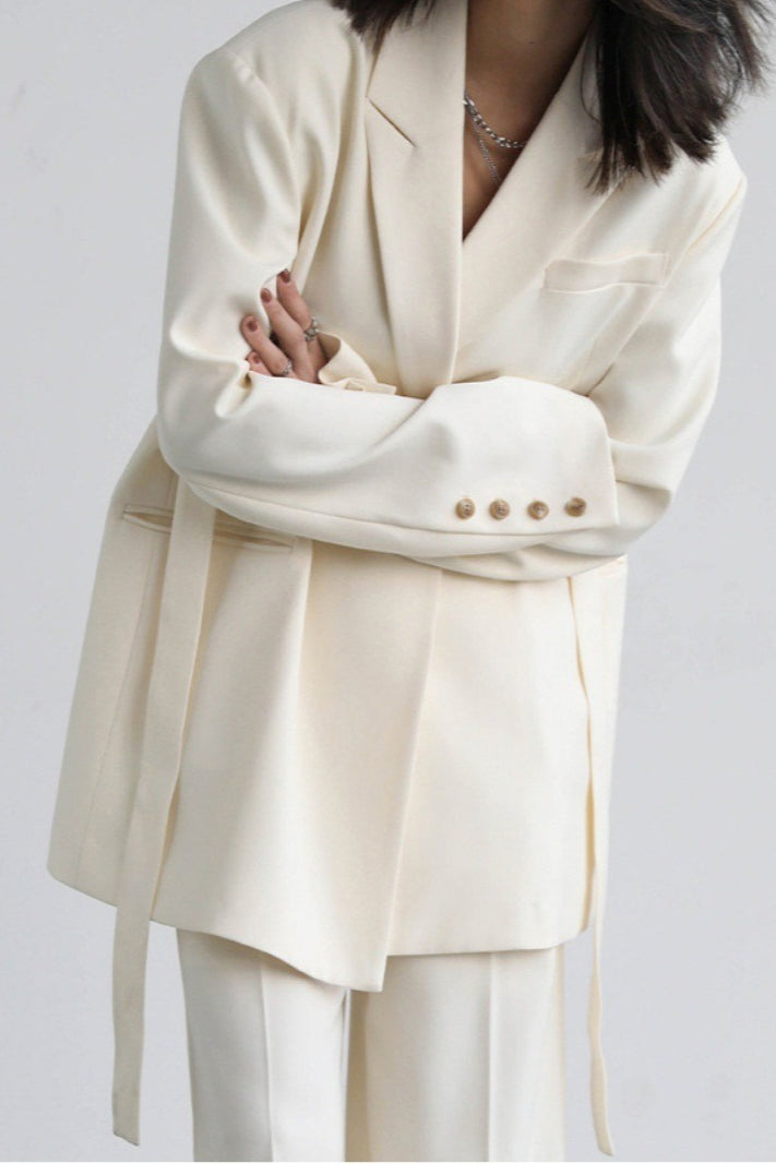 Sophisticated Garment with a Clean Classic Look