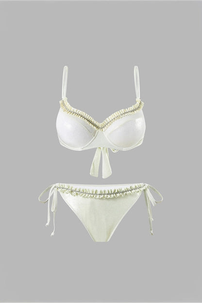 Classic Vintage Bikini with a Flattering Fit