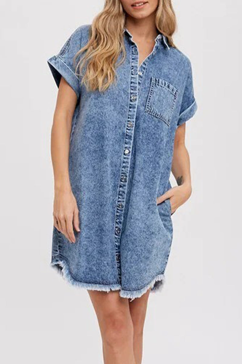 Beautifully Crafted Dress in a Classic Style